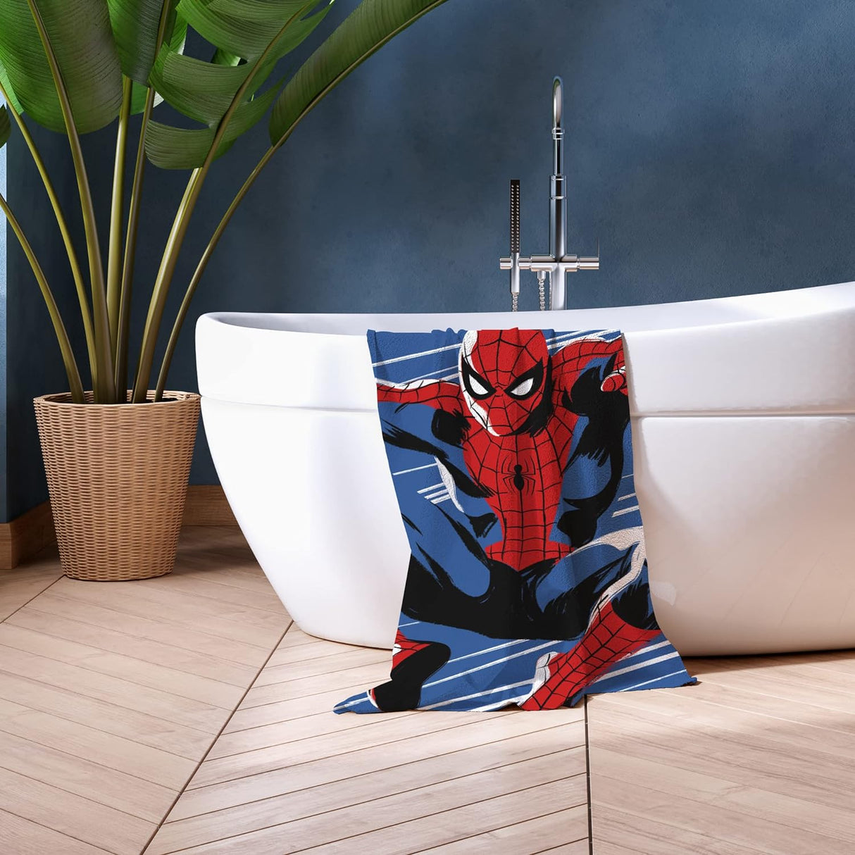 Marvel Ultimate Spider-Man 'Beyond Amazing' Soft Kids Towel