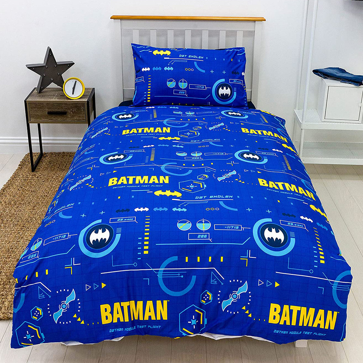 Batman 'Tech' Reversible Single Duvet & Pillowcase Set